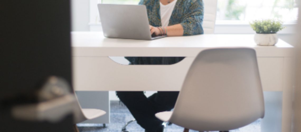 eetkamerstoel-is-geen-werkstoel